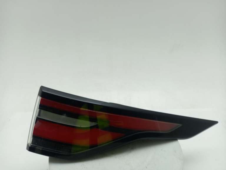 Landrover Discovery Tail Light Rear Lamp O/S 2017-2026 5 Door Estate Rh