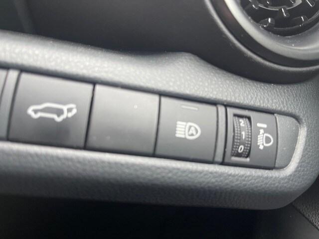 2024 Toyota C-HR 1.8 Hybrid Design 5dr CVT Hatchback Hybrid Automatic