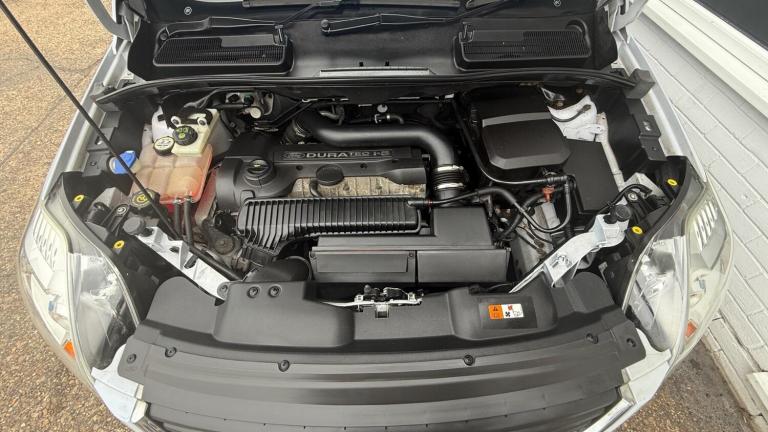 2010 Ford Kuga 2.5T Titanium AWD Euro 4 5dr ESTATE Petrol Manual