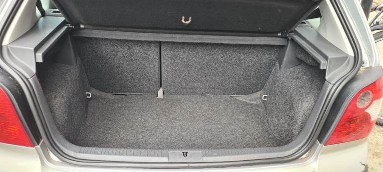 Volkswagen, POLO, Hatchback, 2004, 1390 (cc), 5 doors