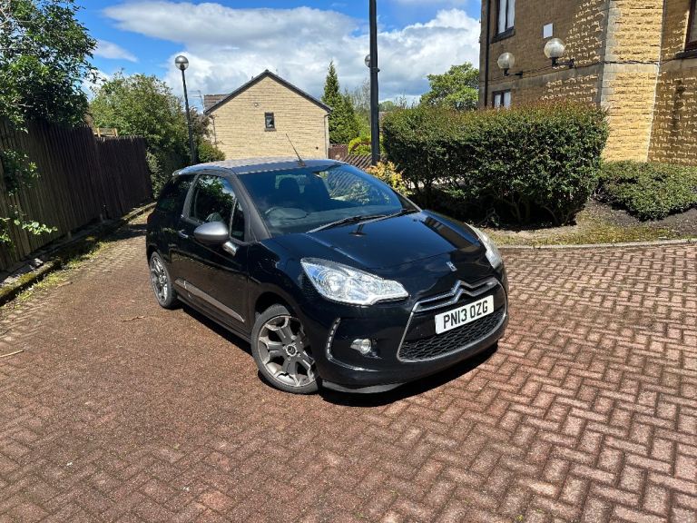Citroen, DS3, Convertible, 2013, Manual, 1598 (cc), 3 doors
