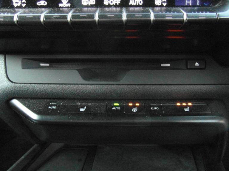 2020 Lexus UX 2.0 250h Premium SUV 5dr Petrol Hybrid E-CVT Euro 6 (s/s) (184 ps) ESTATE Petrol/El...