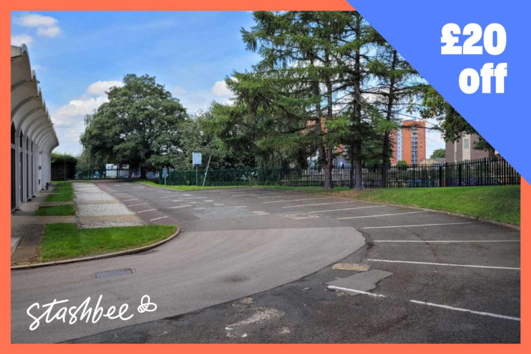 Parking Space to rent in Northampton (NN1) | Stashbee