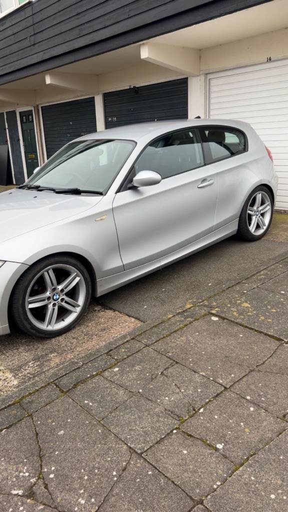  X2 BMW, 1 SERIES, Hatchback, 2008, Manual, 1995 (cc), 3 doors