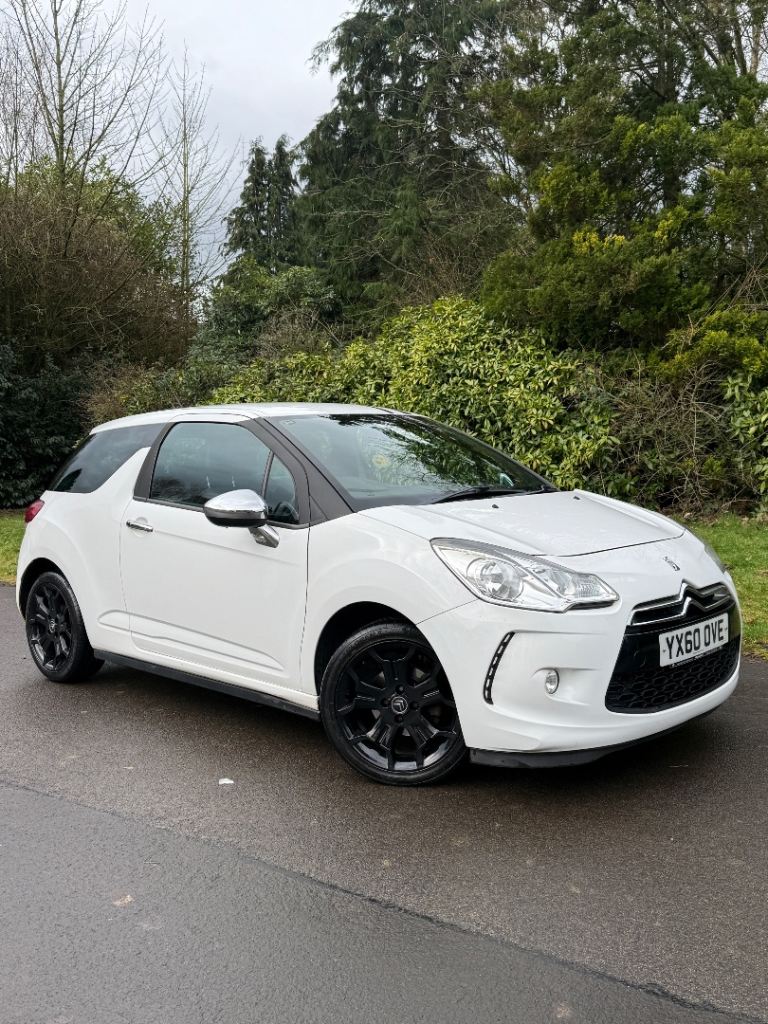Citroen, DS3, Hatchback, 2010, Manual, 1560 (cc), 3 doors