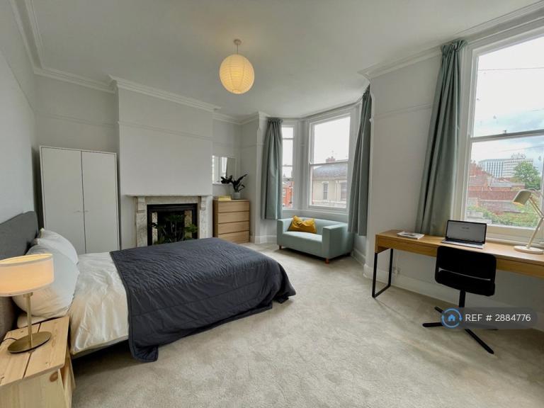 6 bedroom house in Regent Street, Coventry, CV1 (6 bed) (#2884776)