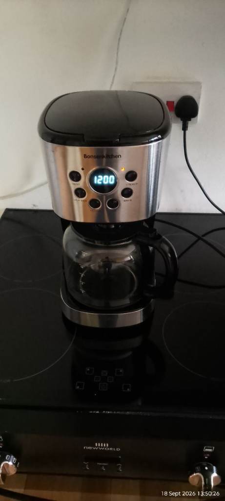 Bonsenkitchen CM8004 Coffee Maker - Black/Silver, As Good As New