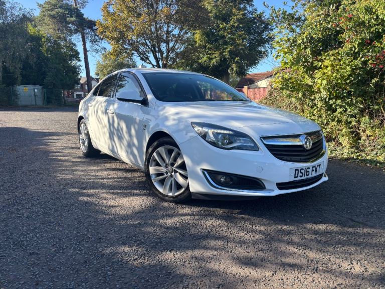Vauxhall Insignia Auto Diesel SRi MOT until 2027