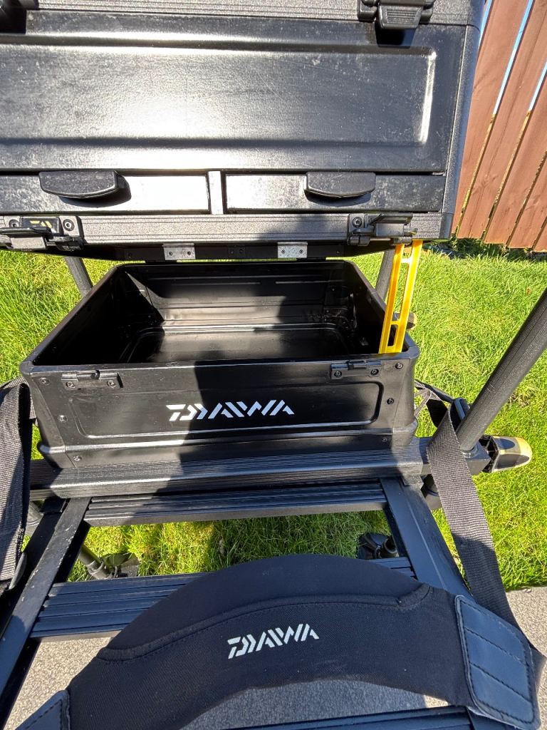 Diawa 150 seat box