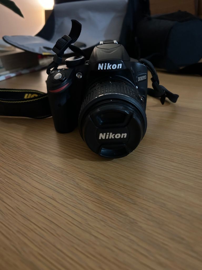 Nikon D3200 camera with accessories 