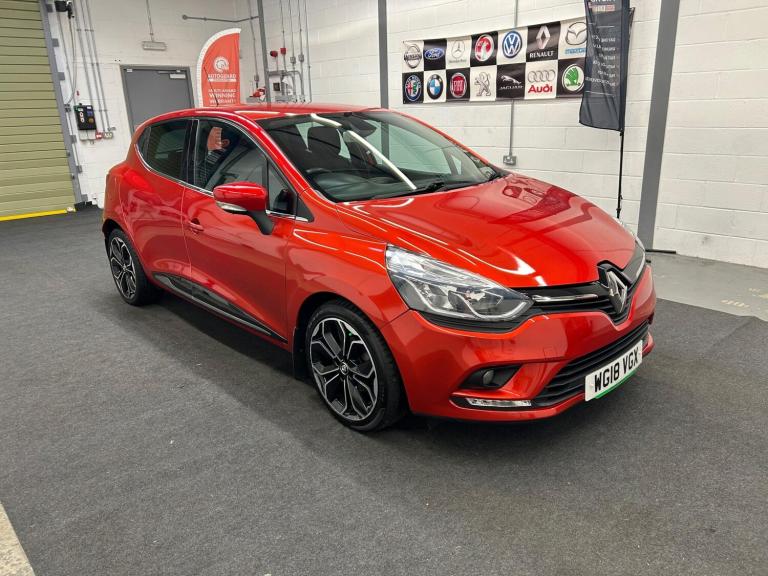2018 Renault Clio 0.9 TCe Iconic Euro 6 (s/s) 5dr HATCHBACK Petrol Manual