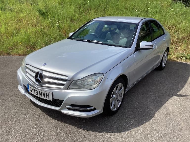 2013 Mercedes-Benz C Class C220 CDI BlueEFFICIENCY Executive SE 4dr Auto SALOON Diesel Automatic