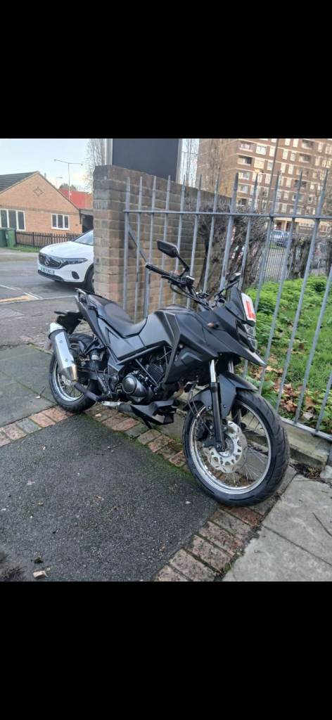 SYM, SYMNH, 2021, 124 (cc)