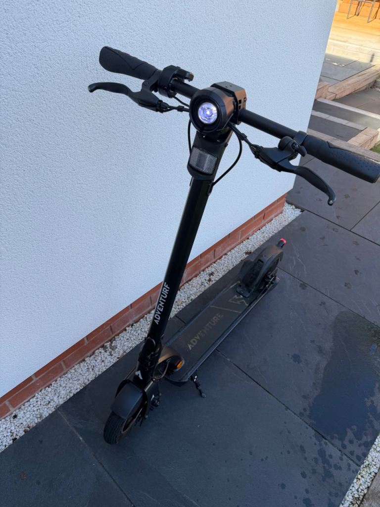 Madison Adventure ES2 electric scooter