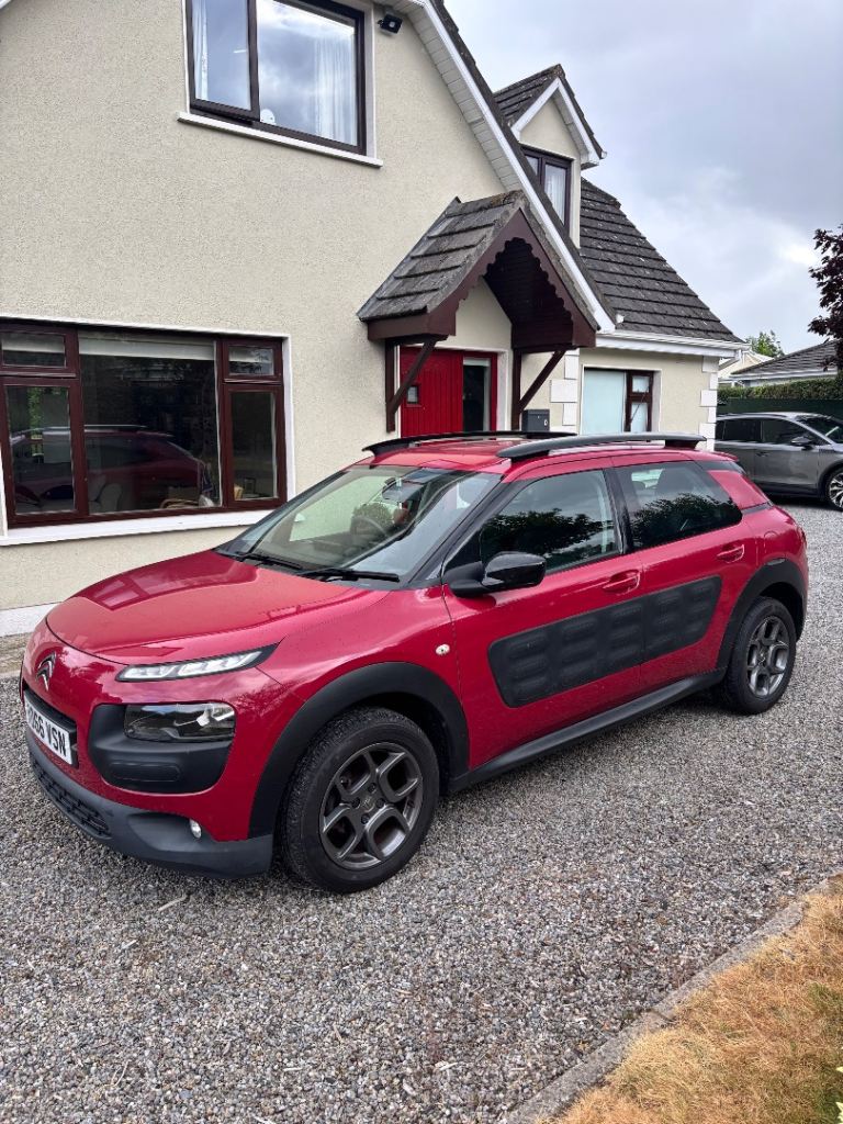 Citroen, C4 CACTUS, Hatchback, 2016, Manual, 1199 (cc), 5 doors