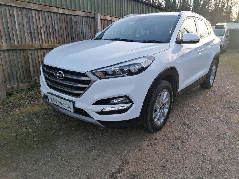 2016 Hyundai TUCSON 1.7 CRDi Blue Drive SE Nav 5dr 2WD ESTATE Diesel Manual