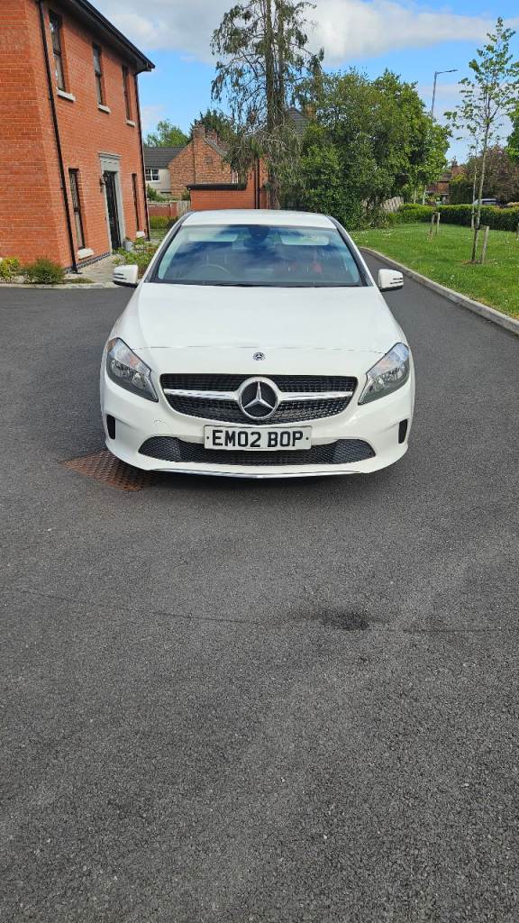 Mercedes-Benz, A CLASS, Hatchback, 2018, Manual, 1595 (cc), 5 doors