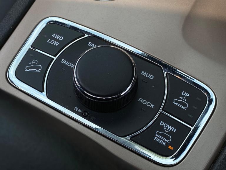 2015 Jeep Grand Cherokee 3.0 V6 CRD Summit Auto 4WD Euro 6 5dr ESTATE Diesel Automatic