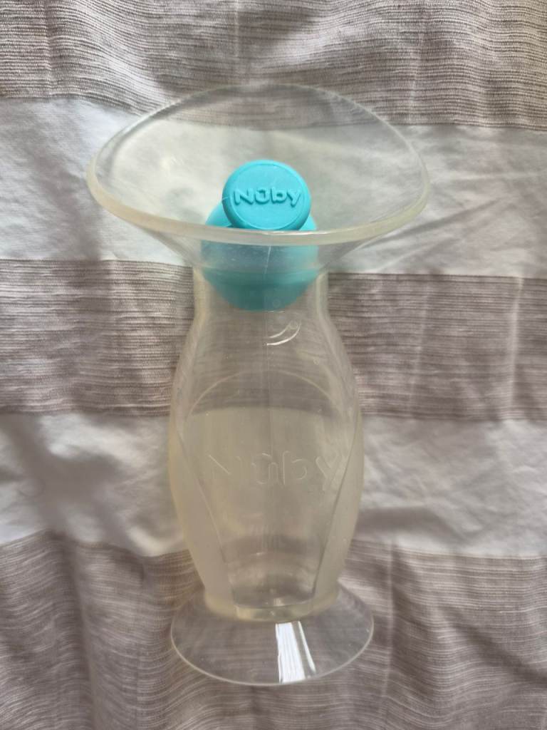 Nuby silicone manual breast pump