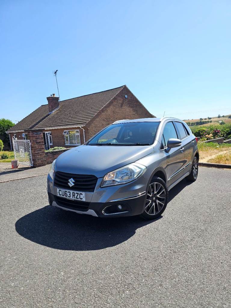 Suzuki, SX4 S-CROSS, Hatchback, 2013, Manual, 1598 (cc), 5 doors