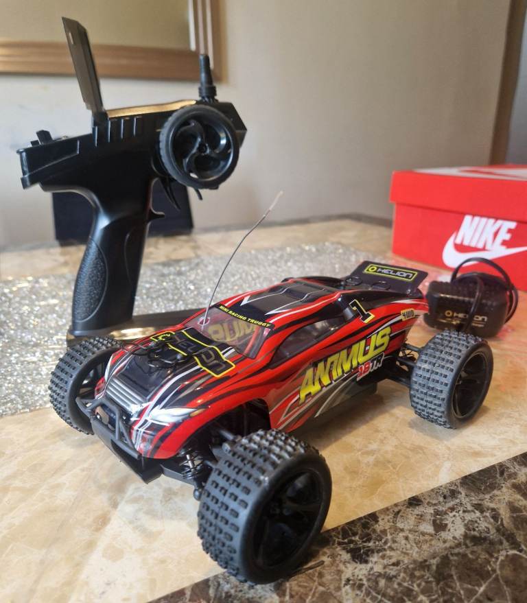 Helion Animus 18TR 1/18 Scale Truggy RC Radio Controlled 