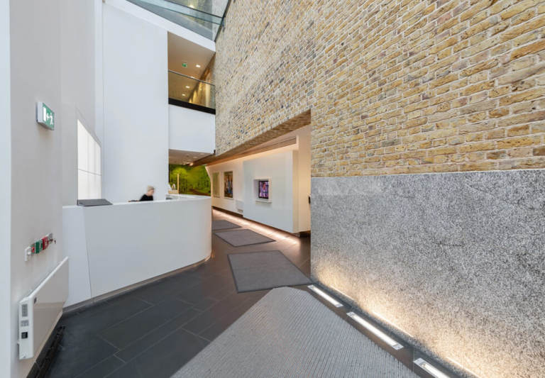 Covent Garden Serviced Offices - Sizes From 8 to 200 Desks - Flexible Furnished Spaces WC2E