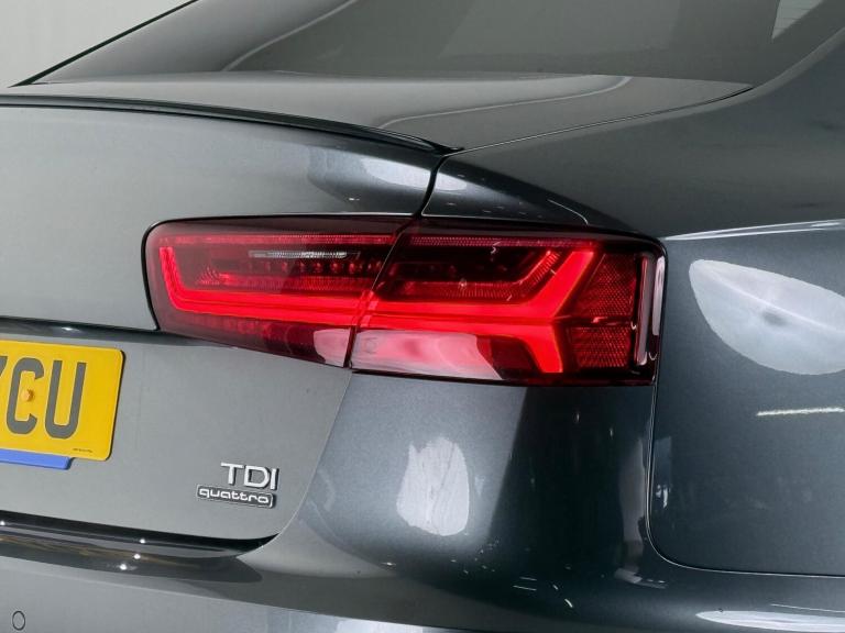 2017 Audi A6 Saloon 2.0 TDI Black Edition S Tronic quattro Euro 6 (s/s) 4dr SALOON Diesel Automatic