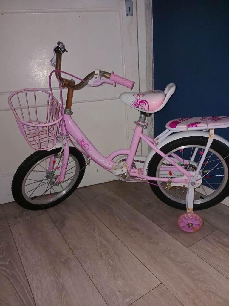 image for Girls pink bike age 5-6 years 
