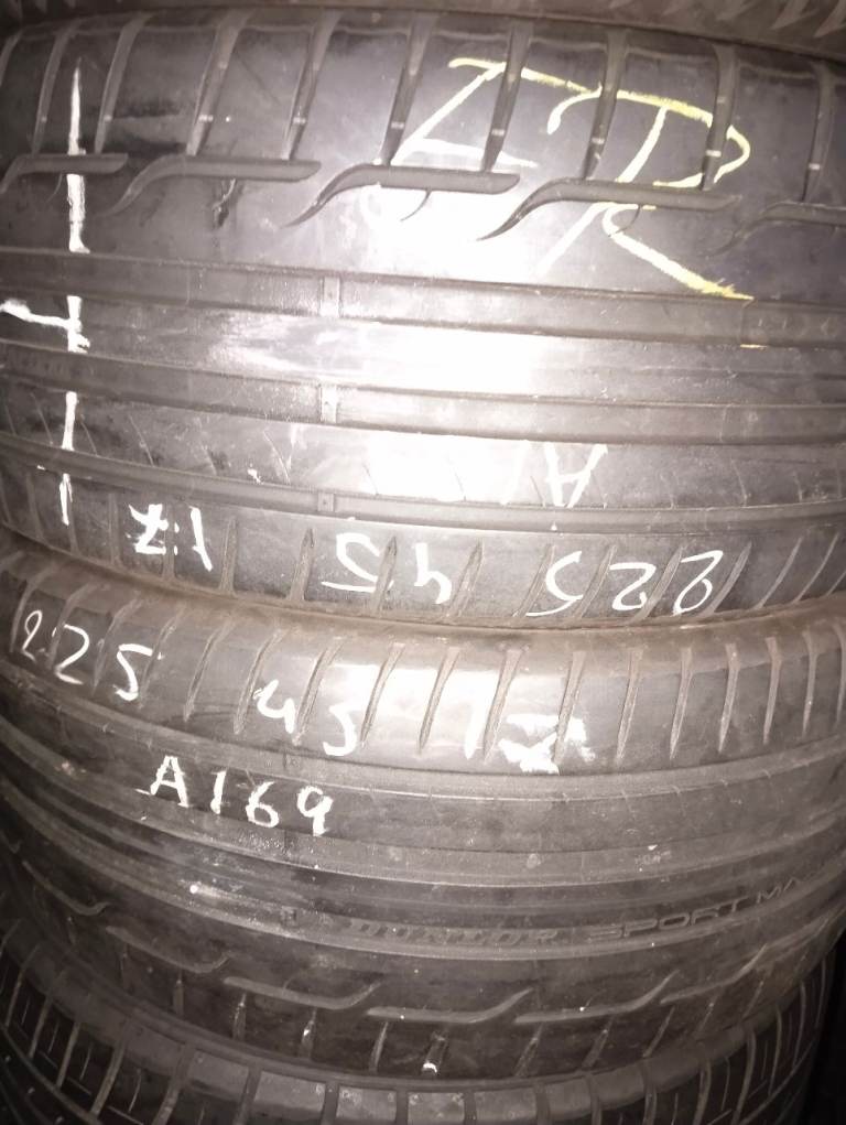 225 45 17 matching pair of continental 