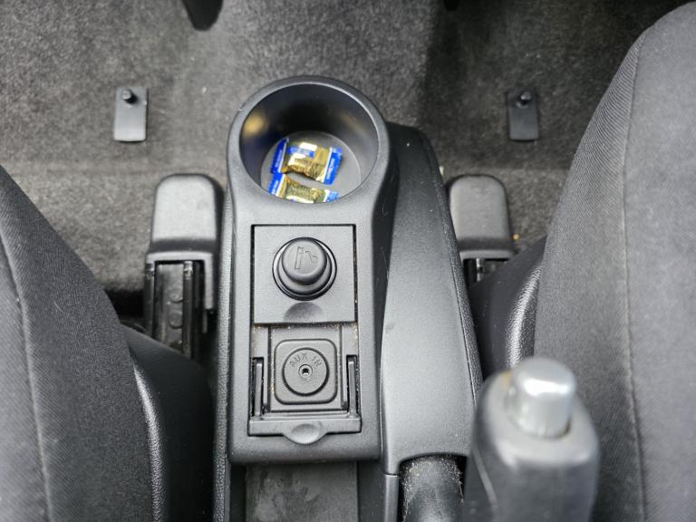 MAZDA MAZDA2 1.3 TS 2009