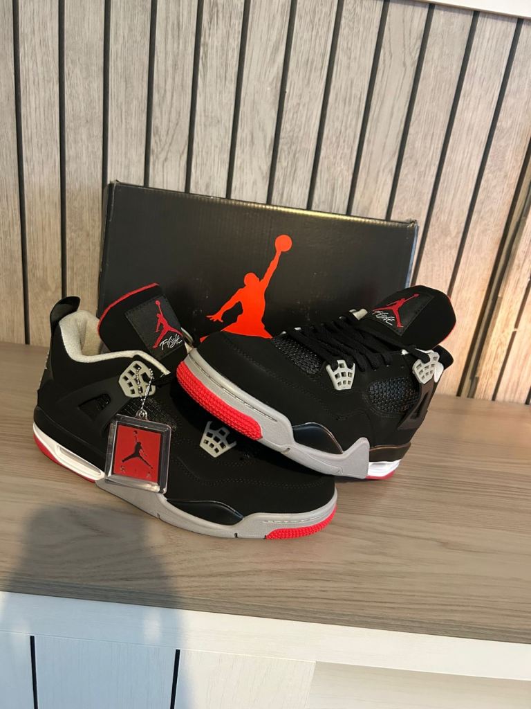 Jordan 4 
