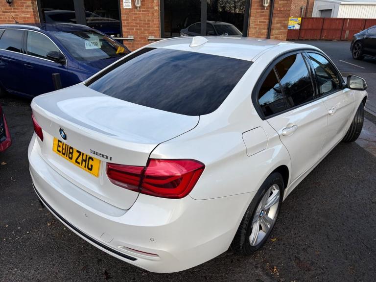 2018 BMW 3 Series 320i Sport 4dr SALOON PETROL Manual