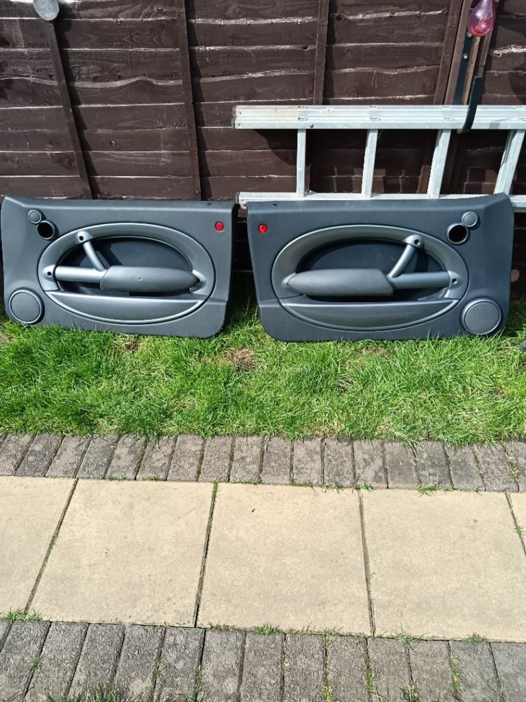 Mini R50 anthracite grey door cards with leather armrest, good condition 
