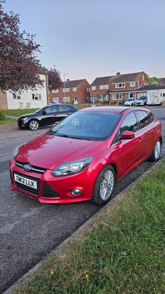 Ford, FOCUS, Hatchback, 2012, Manual, 998 (cc), 5 doors