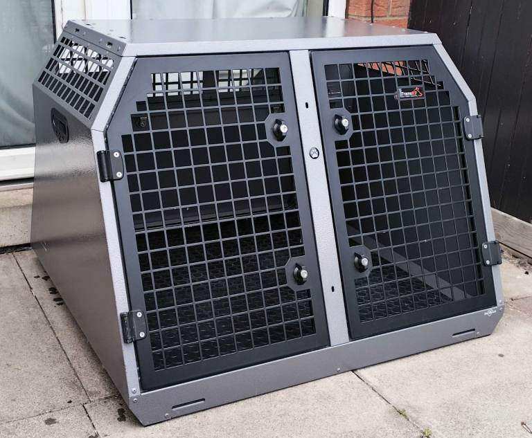 Trans K9 ( B26 ) Transport dog box ( Lockable & Crashtested ) TransK9