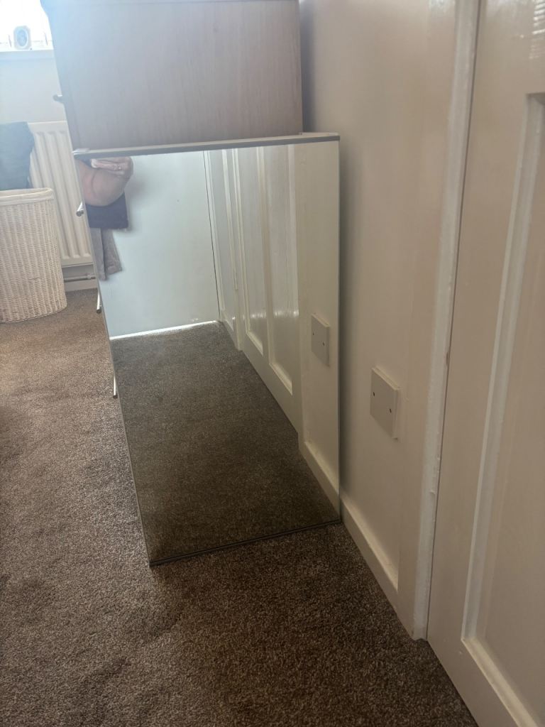 White Wardrobe with Mirror Door – Good Condition