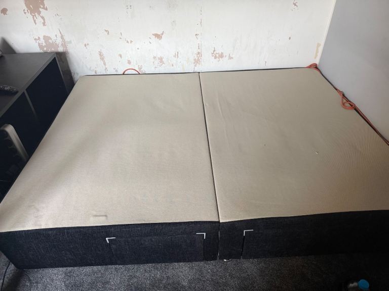 King size bed base