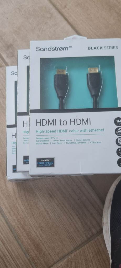 Sandstrom Black Series HDMI to HDMI Cable with Ethernet - NEW