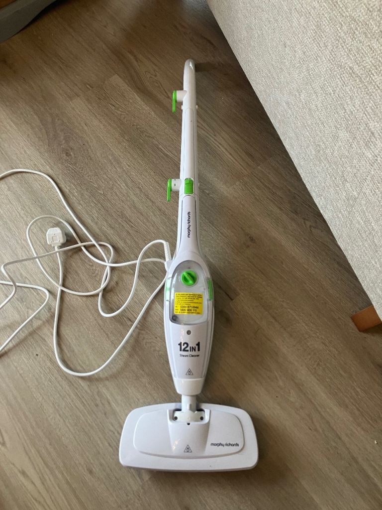 Steam cleaner morphy richards