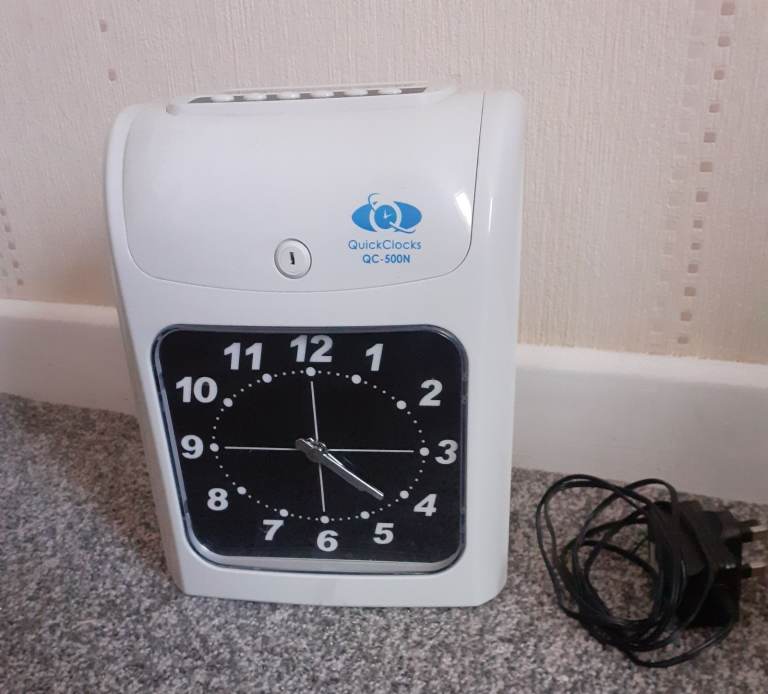 QuickClocks QC-500N Electronic Time Recorder – Good Condition
