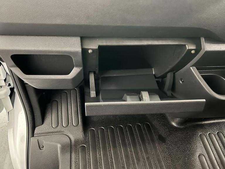 2023 Renault Master LM35dCi 135 Business+ Medium Roof Van PANEL VAN DIESEL Manual