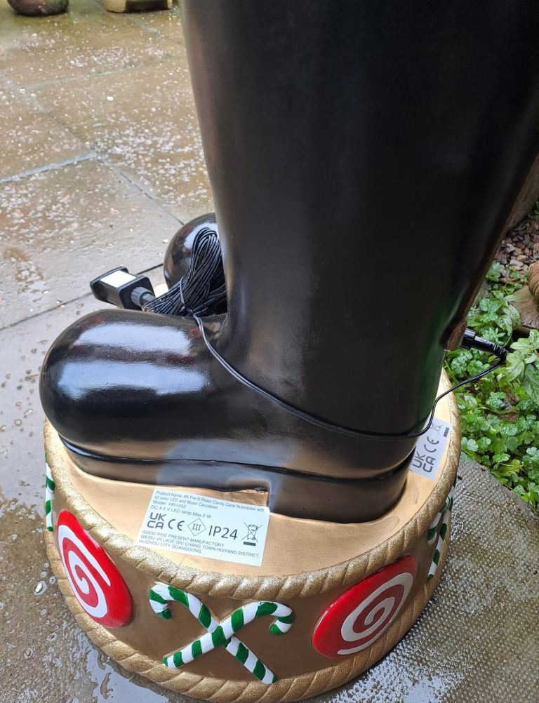 Giant Christmas Nutcracker Eight Foot!!  Pre-Lit Resin Candy Cane Nut Cracker