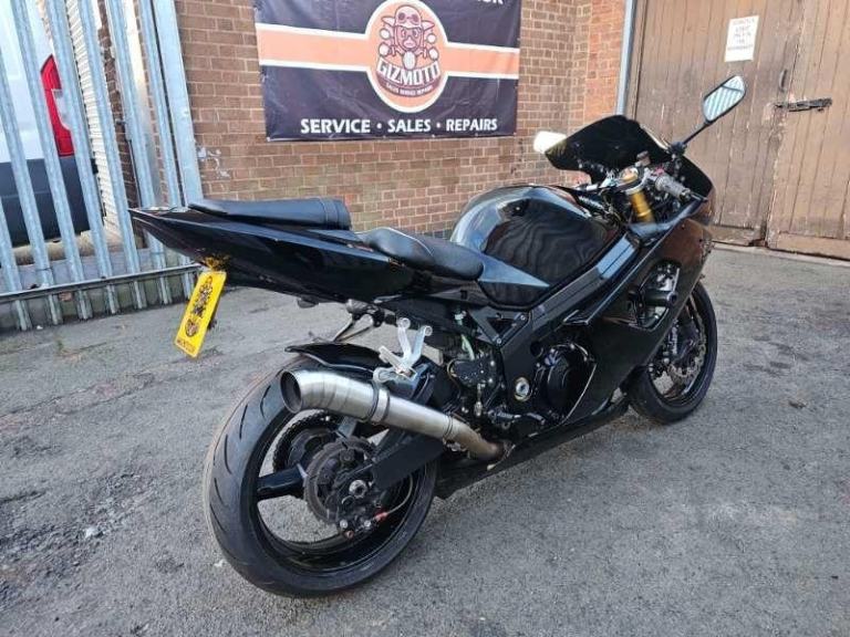 Suzuki GSXR1000 K3 '2003' BREMBO FRONT CALIPERS/M-CYL/GP SILENCER/COMFY SEAT