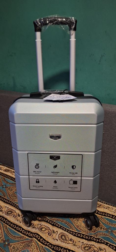 Silver Hard-Shell Cabin Suitcase — 20" — Brand New