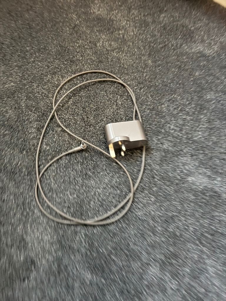 Dyson v11 vacuum cleaner hoover