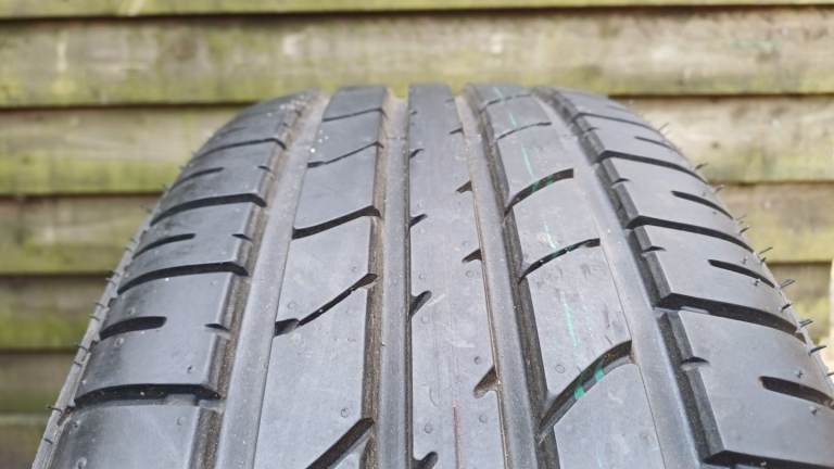 New Bridgestone Turanza er30 car tyre 205/55R16 91V Ford Mondeo Mk3 Focus Full Size Steel Wheel Rim 