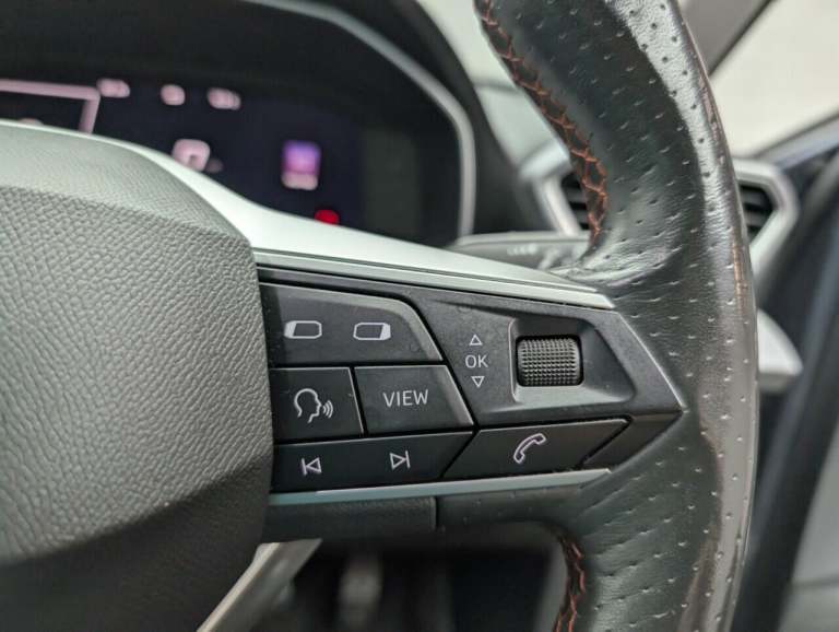 2021 SEAT Leon 1.0 TSI EVO FR Hatchback 5dr Petrol Manual Euro 6 (s/s) (110 ps) - APPLE CA HATCHB...