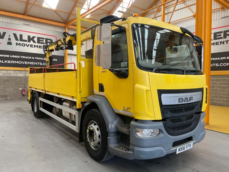DAF LF220 *EURO 6* 4X2 18 TONNE BRICK GRAB 