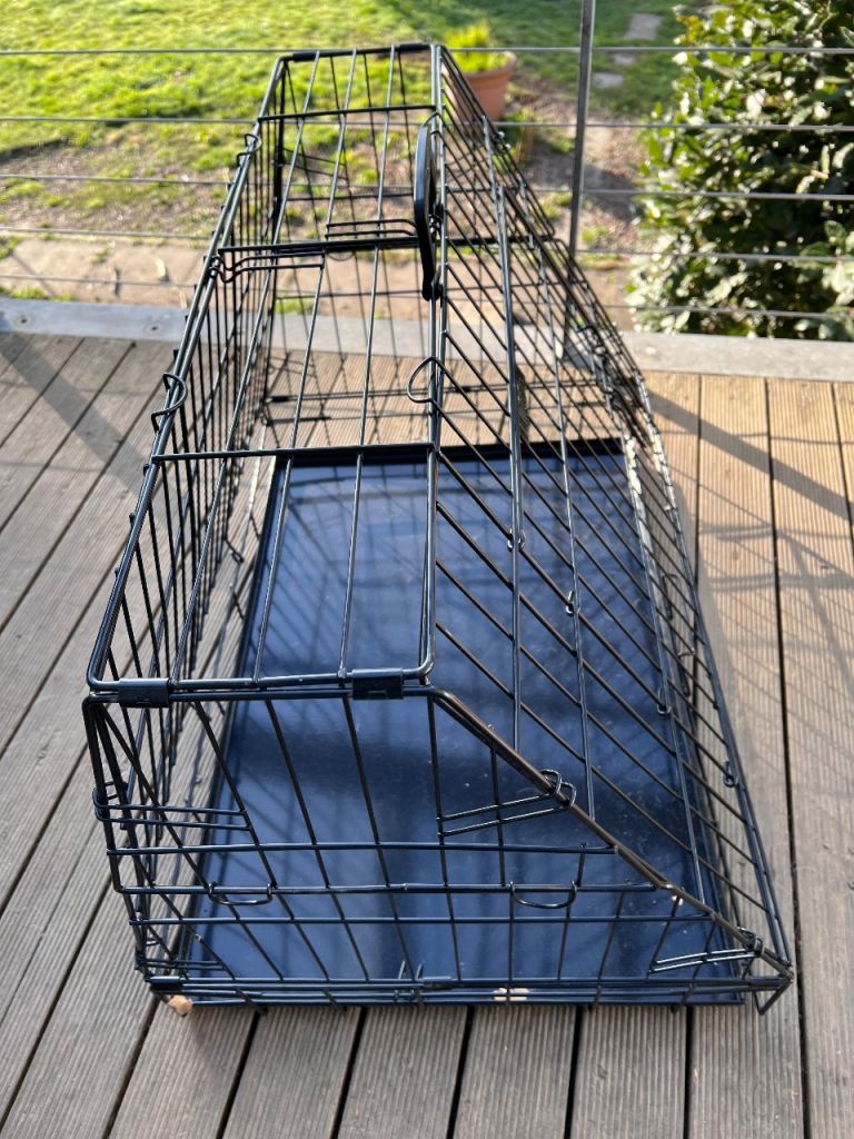 30 inch sloping dog crate for car