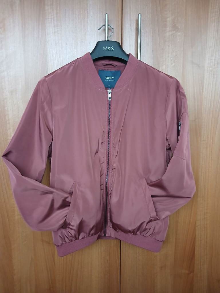 Women's bomber jacket 